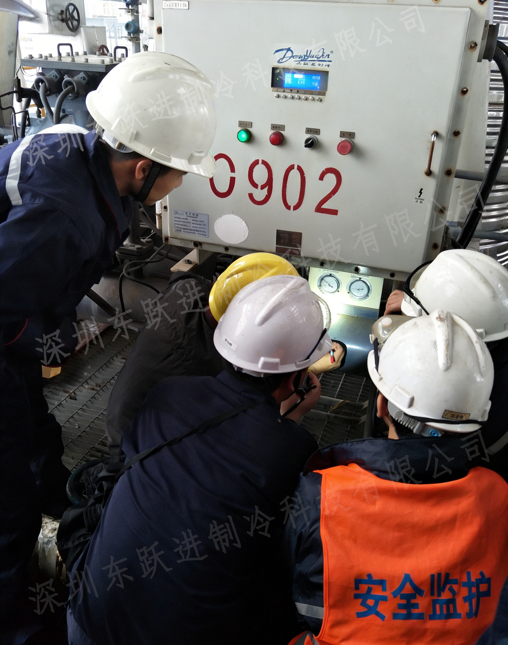 東躍進制冷工業冷水機高壓故障維修現場 東躍進制冷工業冷水機高壓故障維修現場